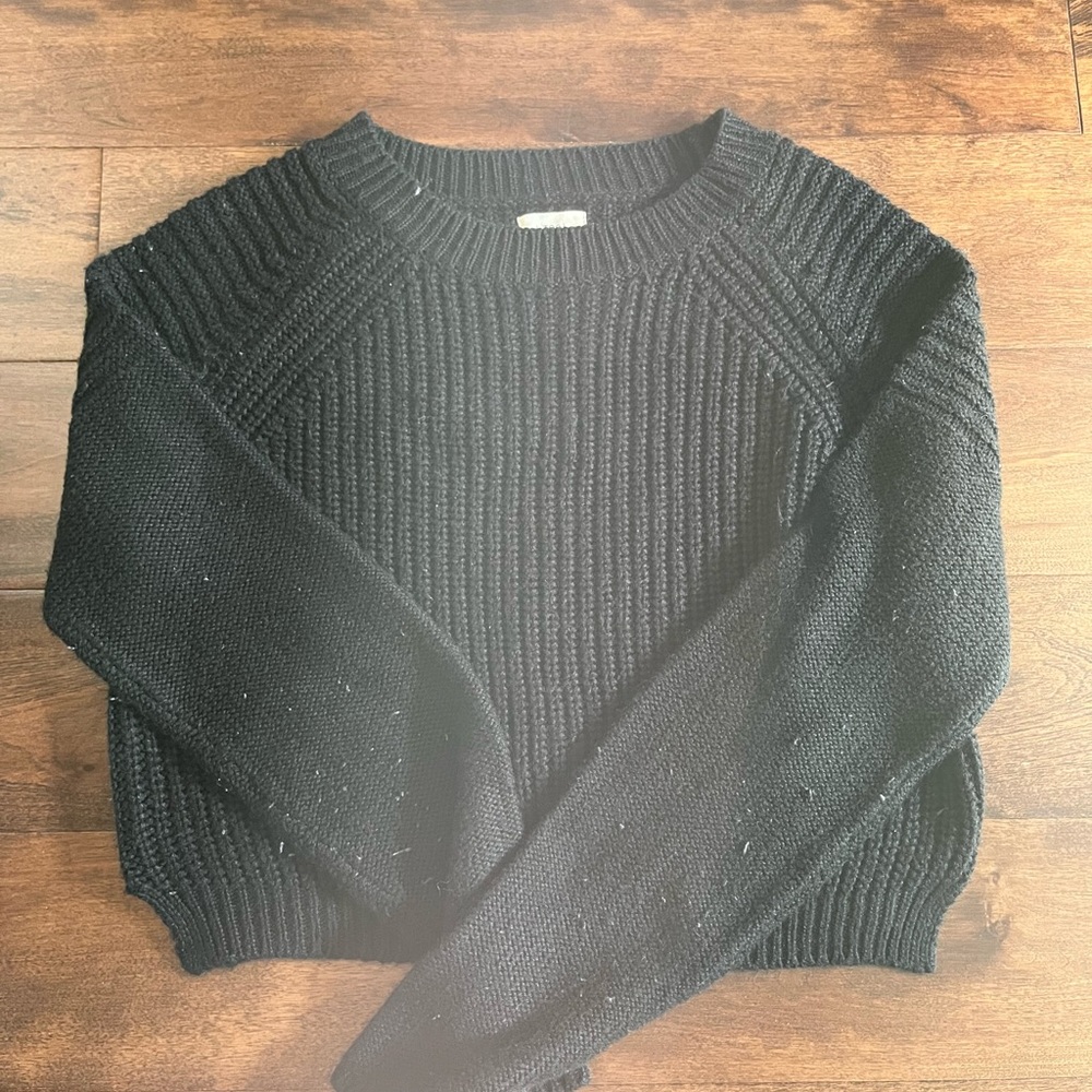 Tobi Crop Sweater